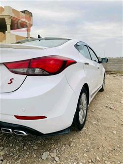 هیوندای ئەلەنترا